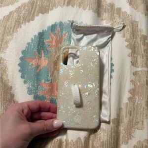 Loopy iPhone 12 Pro phone case white